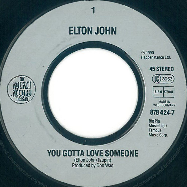 R-1114430-1526601625-2327