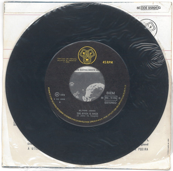 R-6328357-1451465408-4968