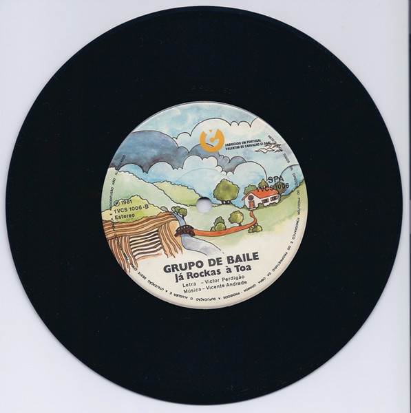 R-2063828-1415559586-9318