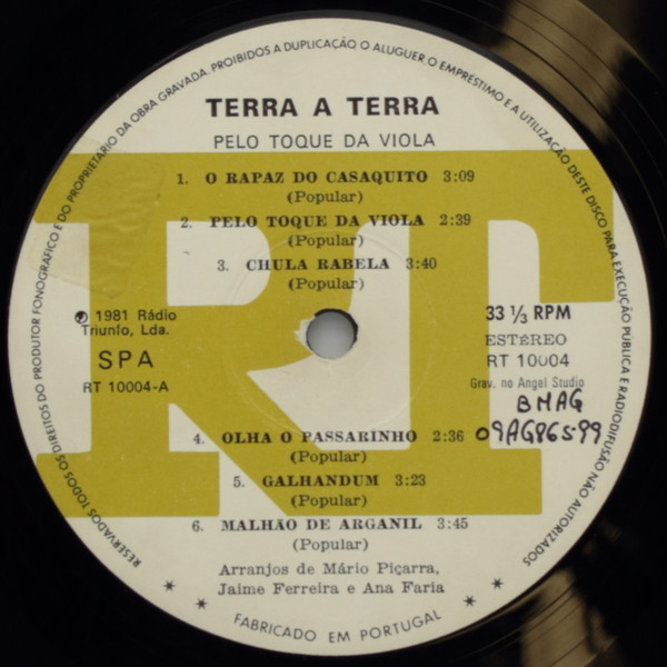 R-2457099-1531405489-8108