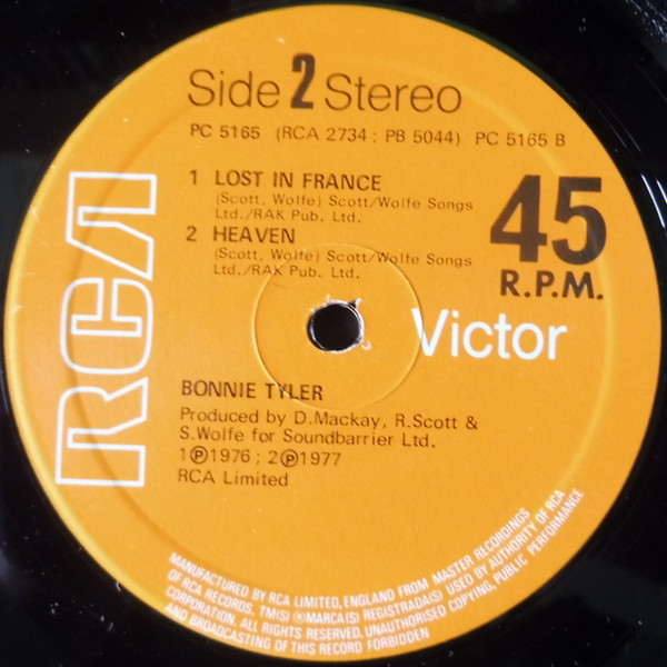 R-2569969-1628399985-8915