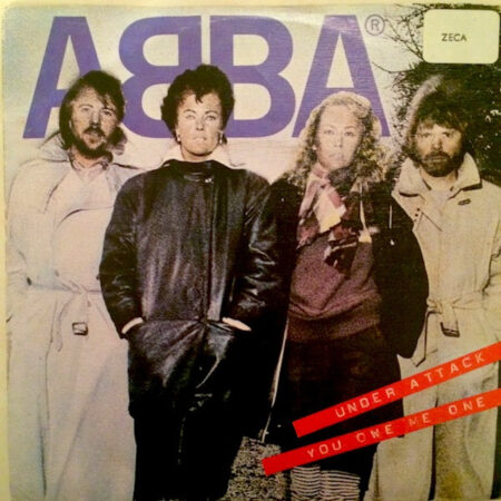 ABBA – Under Attack / You Owe Me One (7″ Single) 1982 Polydor 2002204 pt 6/5 ABBA – Under Attack / You Owe Me One (7″ Single) 1982 Polydor 2002204 pt 6/5