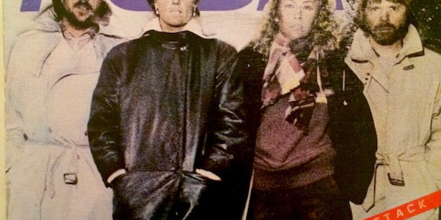 ABBA – Under Attack / You Owe Me One (7″ Single) 1982 Polydor 2002204 pt 6/5