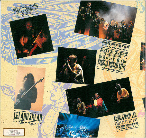 R-984246-1383910736-7087