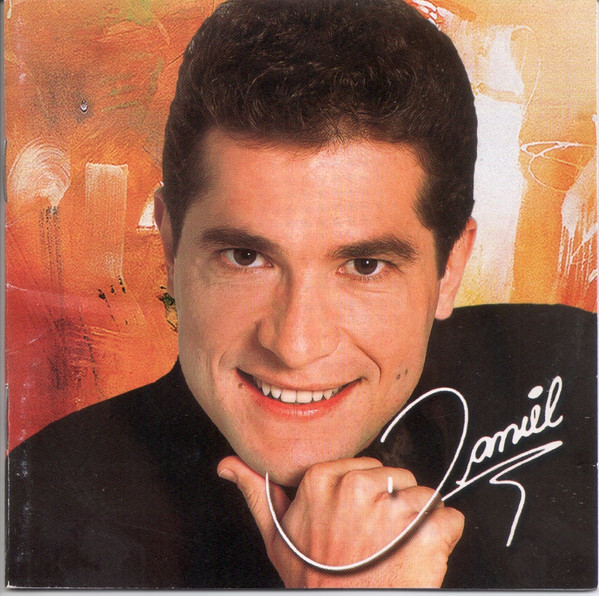 R-4129542-1455029188-4104